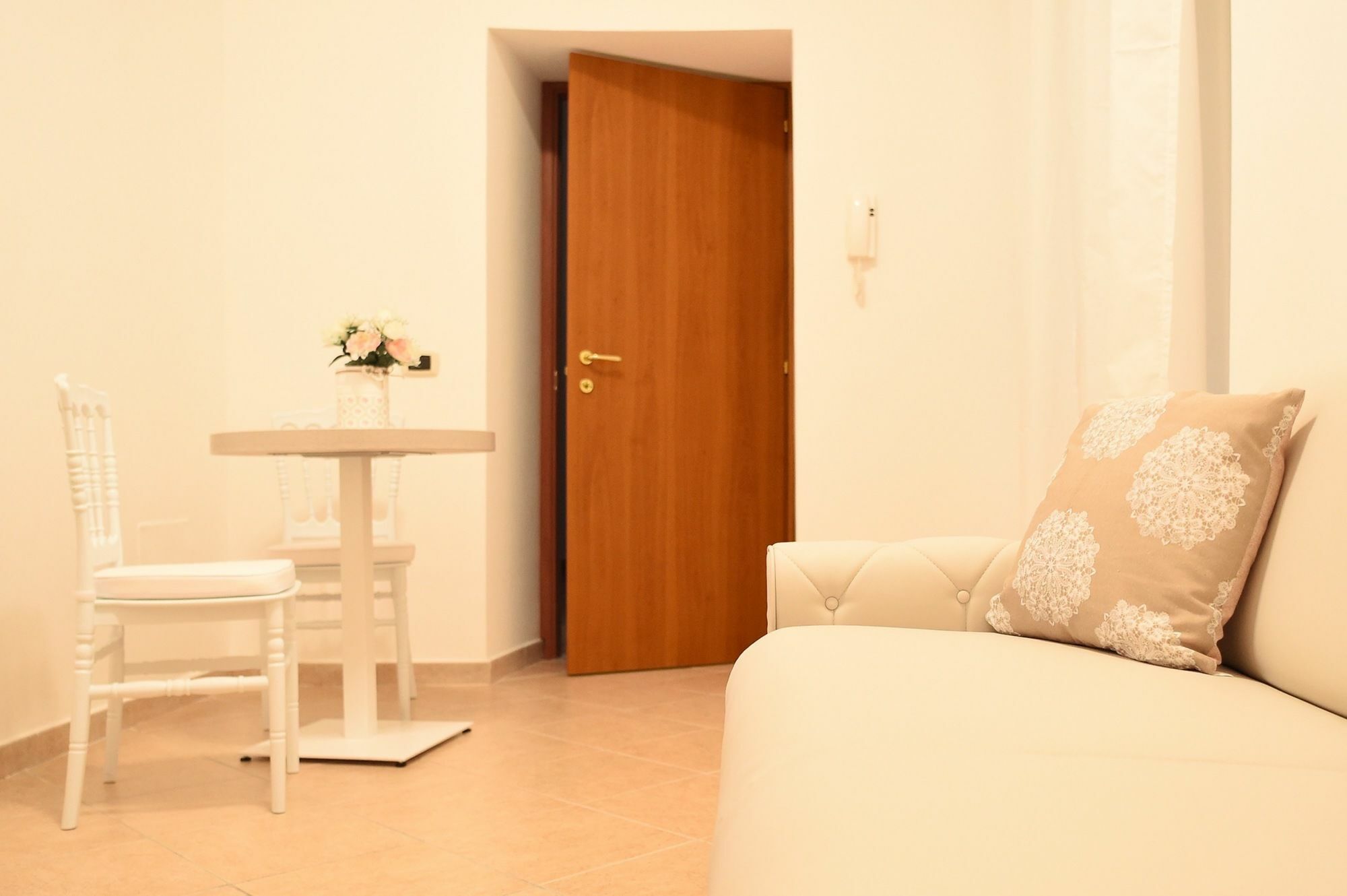 B&B Bonnes Suites Νάπολη Εξωτερικό φωτογραφία