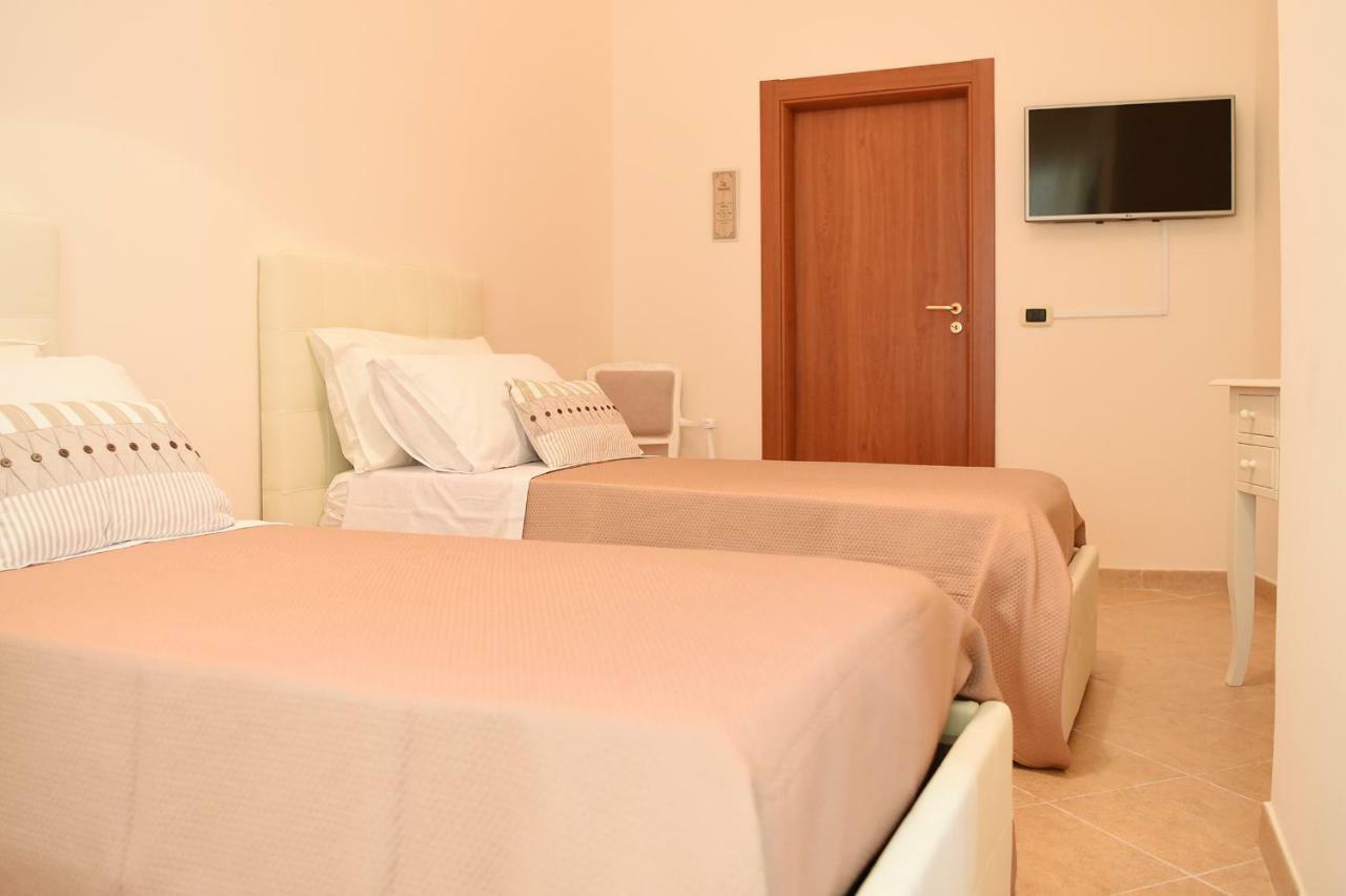 B&B Bonnes Suites Νάπολη Εξωτερικό φωτογραφία