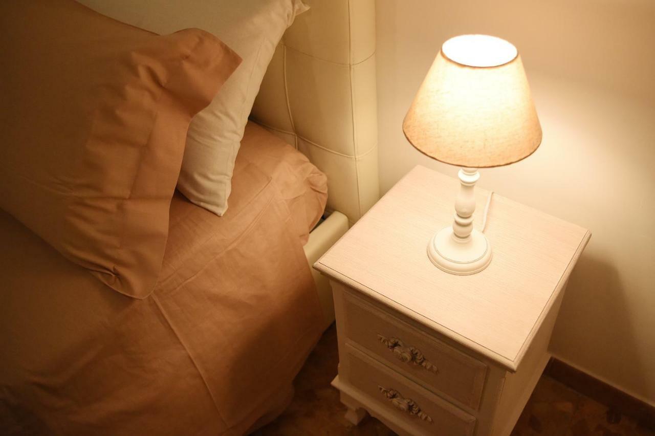 B&B Bonnes Suites Νάπολη Εξωτερικό φωτογραφία