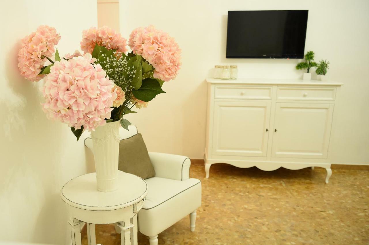 B&B Bonnes Suites Νάπολη Εξωτερικό φωτογραφία